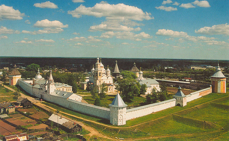 Вид на Спасо-Прилуцкий монастырь